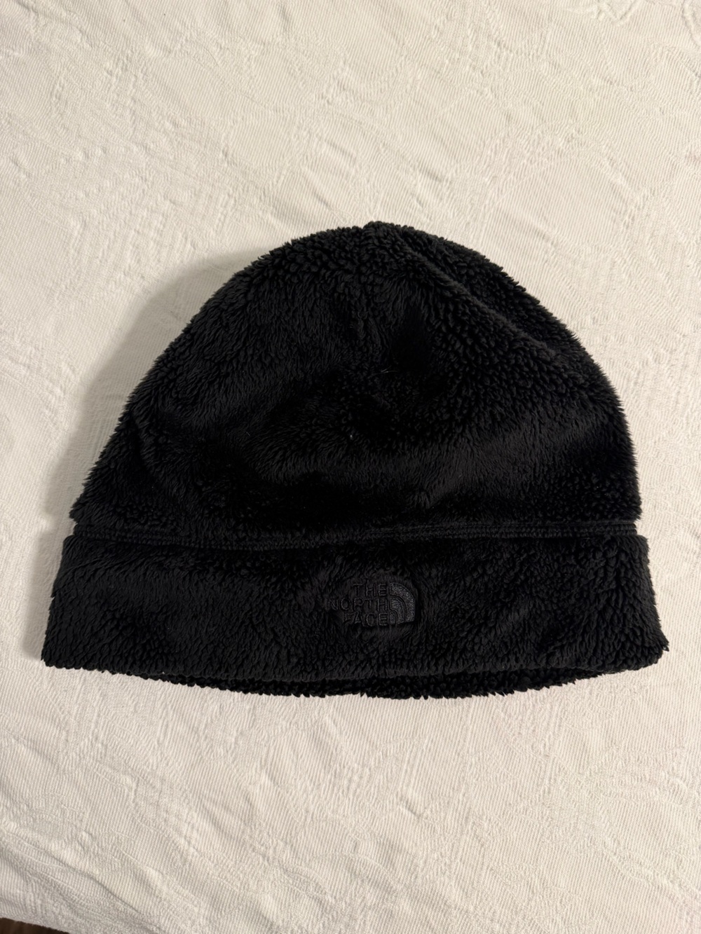 Black NorthFace hat